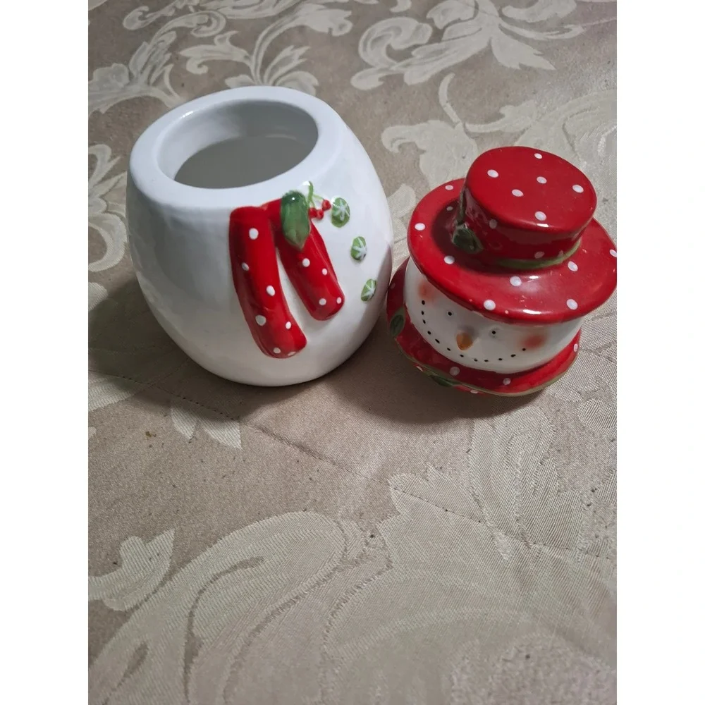 Gibson Home Snowman Cookie Jar Ceramic Holiday Christmas Decor Red Polka Dot